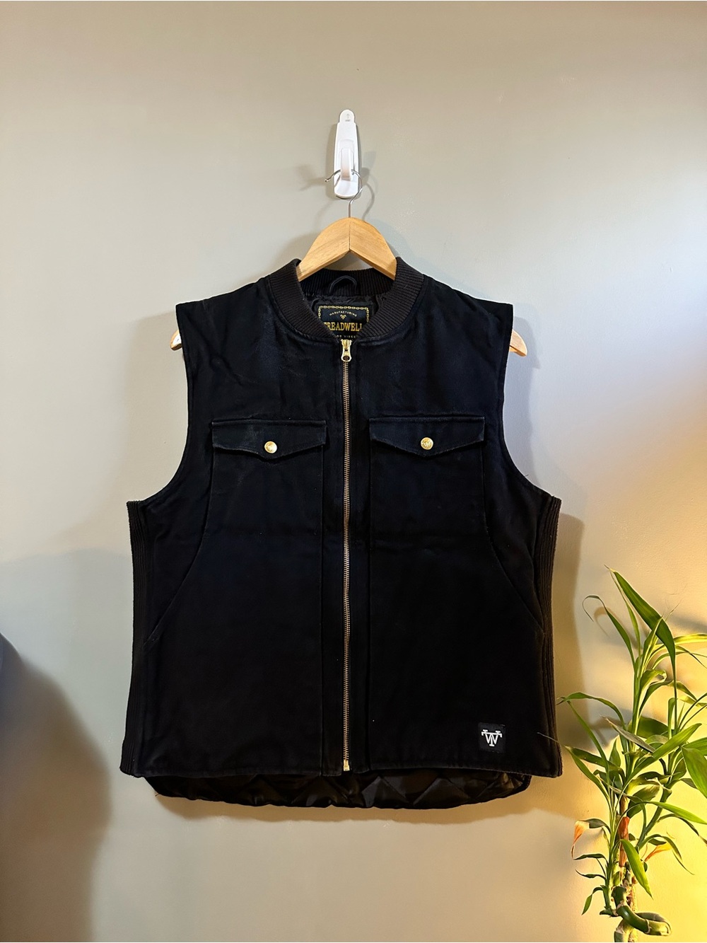Treadwell Men’s Black Quilted Zip Vest